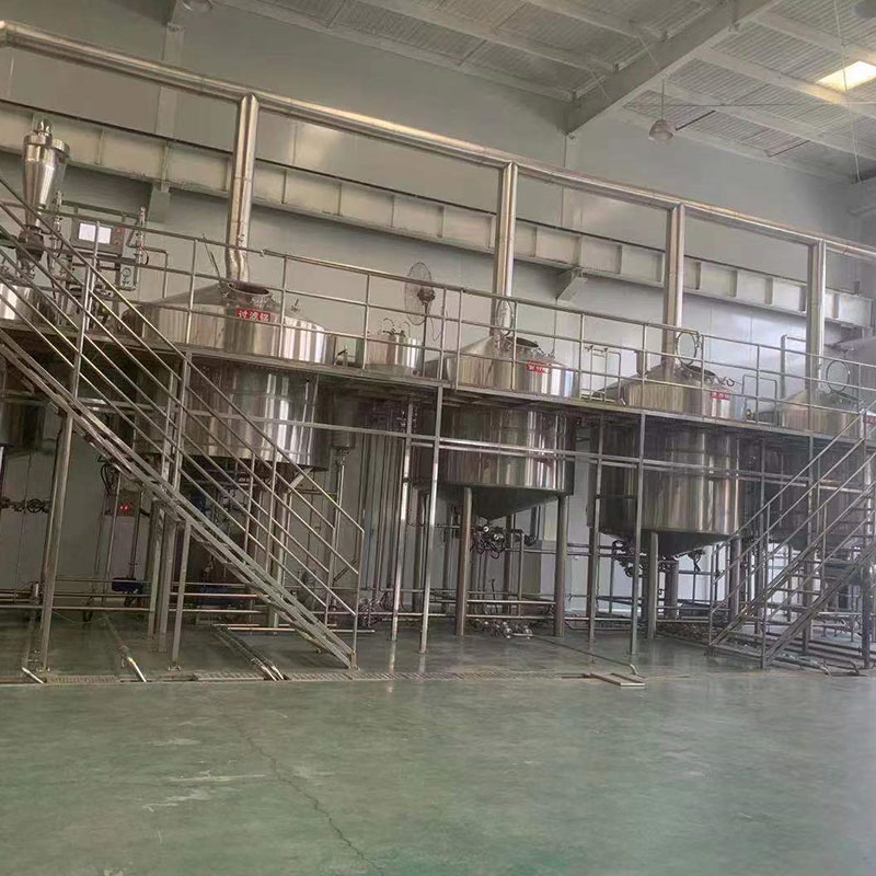 东山精酿啤酒设备厂—平面布置、设备设计、制造、调试、培训等一条龙服务_COPY